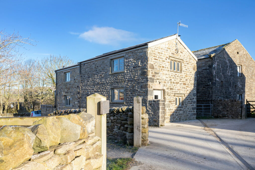 Image name The Dairy 1 the 3 image from the post Classic Cottages in Yorkshire.com.