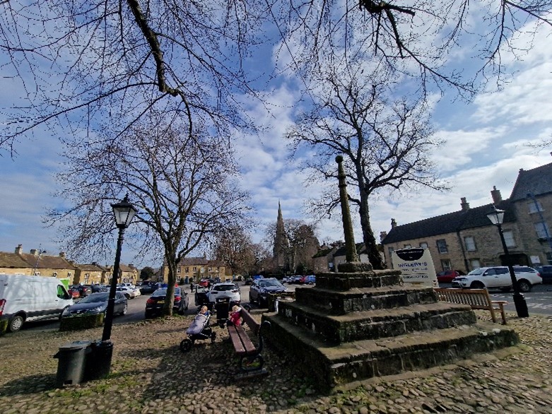 Image name emma oakes training diary town square yorkshire the 9 image from the post Long Course Weekend training: Grassington, Buckden and Arncliffe in Yorkshire.com.