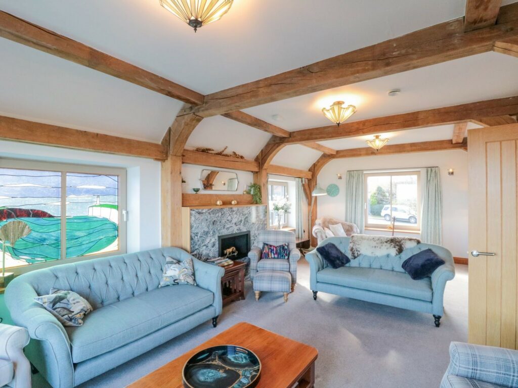 Hilltop House Accommodation image 3 Image name Hilltop House 2 the 3 image from the post Hilltop House in Yorkshire.com.