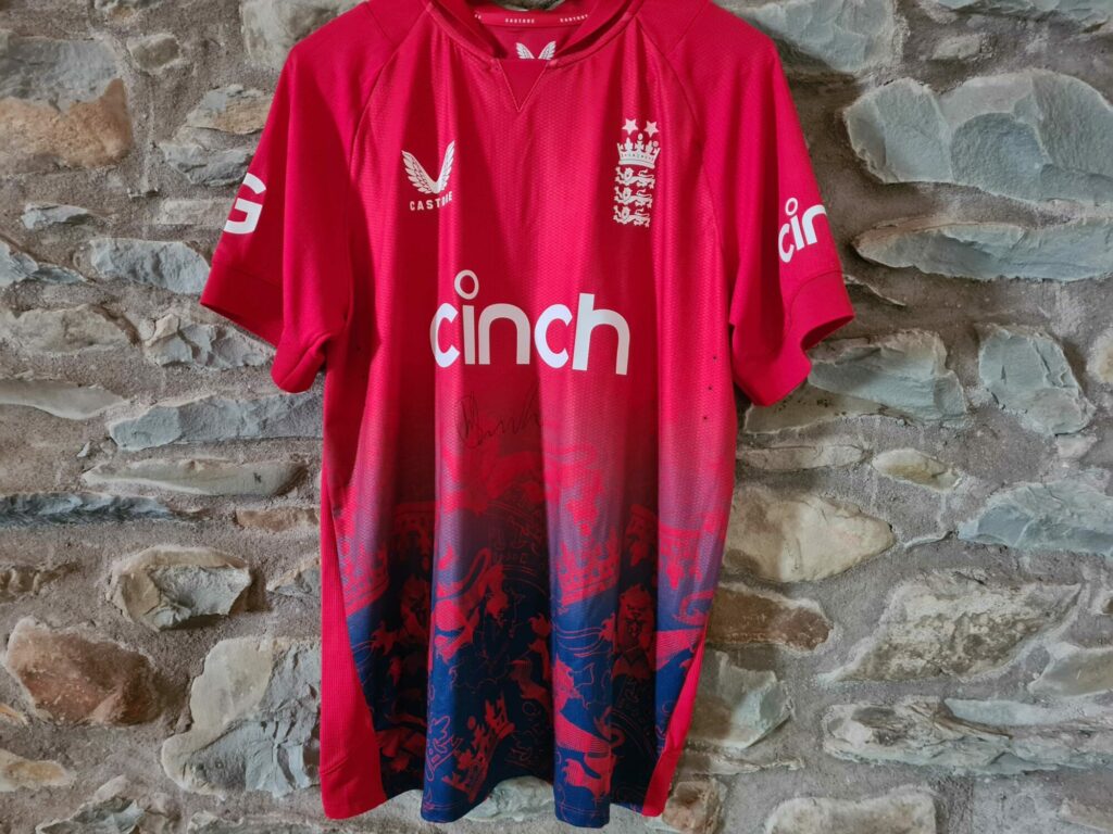 Giveaway: England cricket shirt signed by Harry Brook plus signed photo and mini-bat Post image 3 Image name 20240523 104238 the 3 image from the post Giveaway: England cricket shirt signed by Harry Brook plus signed photo and mini-bat in Yorkshire.com.