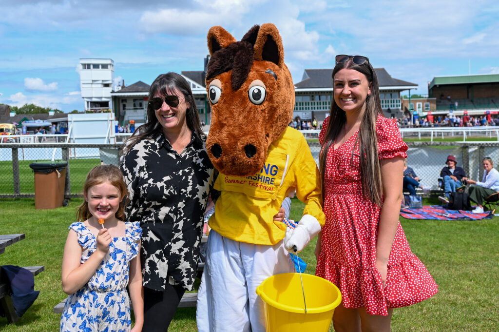 Image name 260723 Catterick SF WR 4221 the 13 image from the post A look ahead at the Go Racing Summer Festival 2024 in Yorkshire.com.
