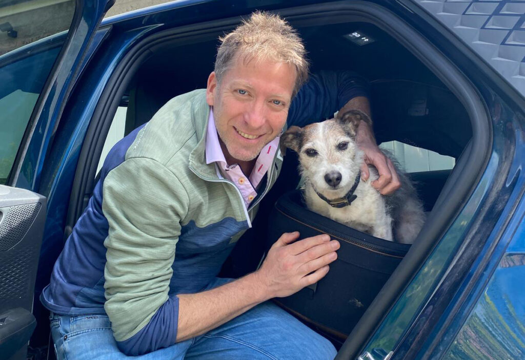 Yorkshire Vet Julian Norton Shares Unbelievable Tales From His Clinic: Dogs, Drama, and Unexpected Finds" Post image 1 Image name dr julian norton vet the 1 image from the post Yorkshire Vet Julian Norton Shares Unbelievable Tales From His Clinic: Dogs, Drama, and Unexpected Finds" in Yorkshire.com.