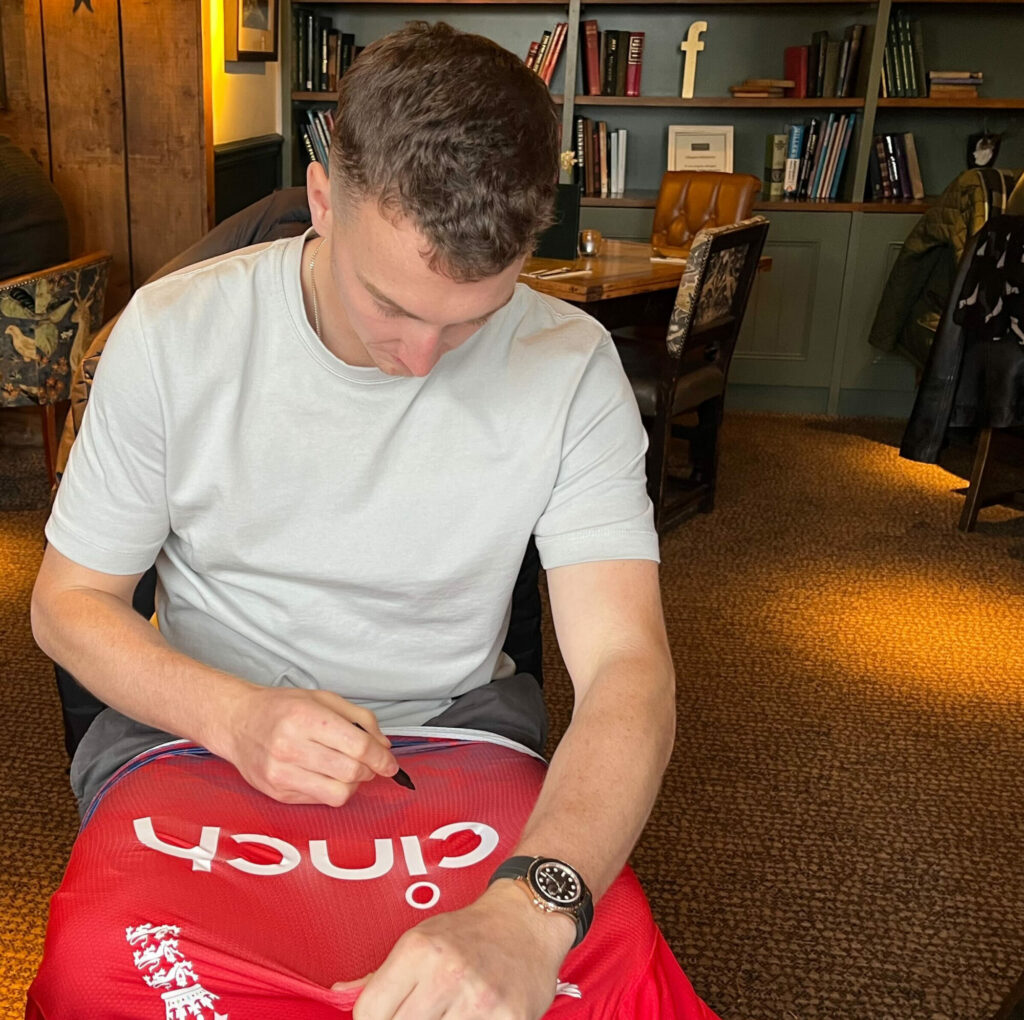 Giveaway: England cricket shirt signed by Harry Brook plus signed photo and mini-bat Post image 6 Image name harry signing square the 6 image from the post Giveaway: England cricket shirt signed by Harry Brook plus signed photo and mini-bat in Yorkshire.com.