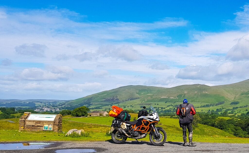 Discover Yorkshire's Best Motorcycle Stops: A Rider's Guide Post image 1 Image name motorcyclist yorkshire the 1 image from the post Discover Yorkshire's Best Motorcycle Stops: A Rider's Guide in Yorkshire.com.