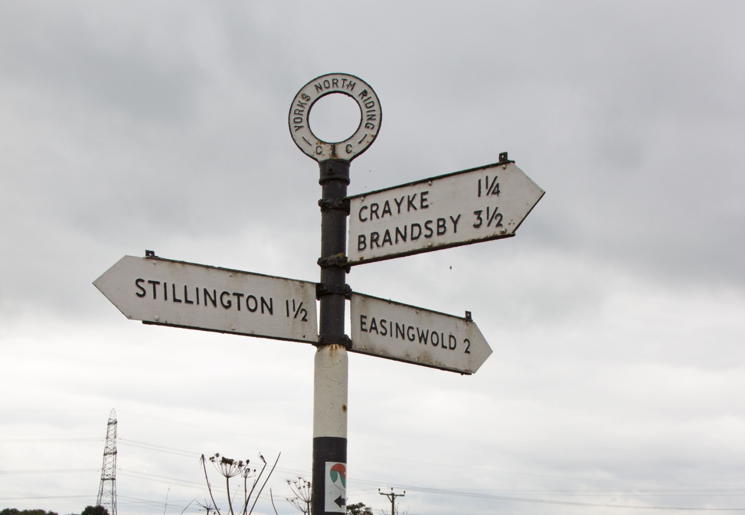 Image name crayke brandsby stillington easingwold sign yorkshire the 1 image from the post Crayke in Yorkshire.com.
