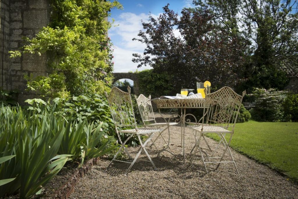 Mallard Grange: England’s Top B&B in 2024 Post image 1 Image name Mallard Grange garden the 1 image from the post Mallard Grange: England’s Top B&B in 2024 in Yorkshire.com.