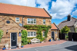 Primrose Cottage in Sleights