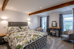 Ripponden Page image 2 Image name double bed the lee the 2 image from the post Ripponden in Yorkshire.com.