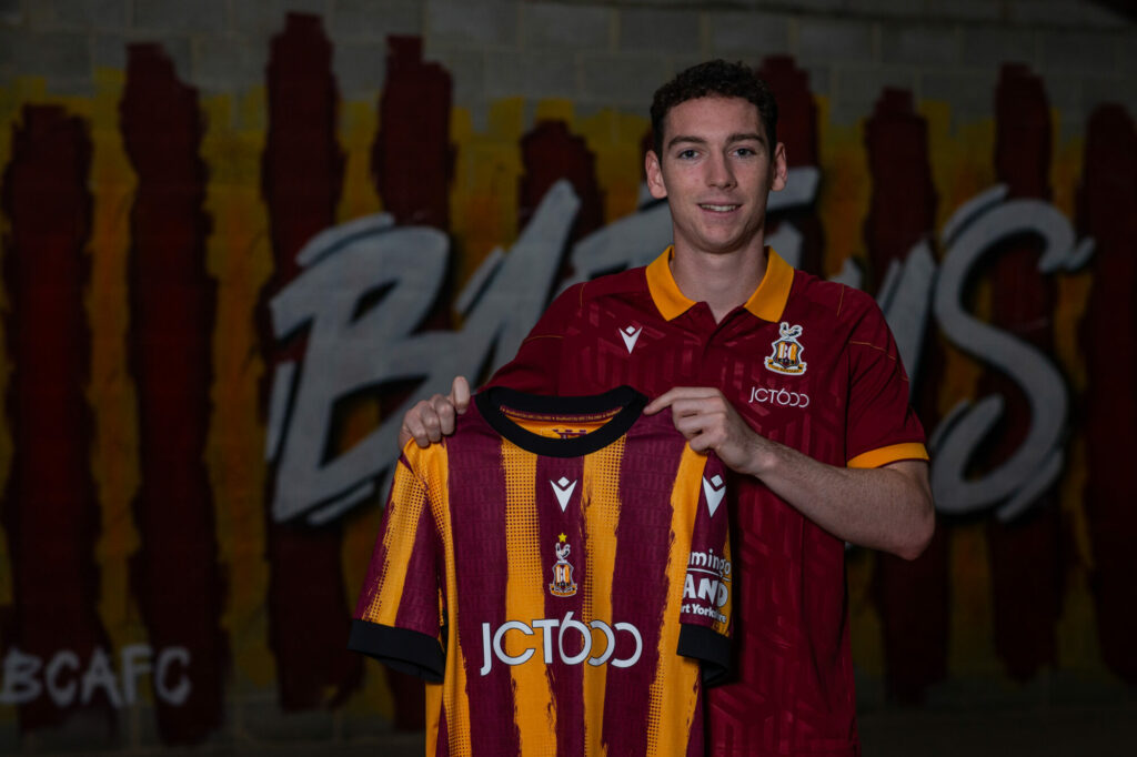 Joe Adams Joins Bradford City on Season-Long Loan Post image 1 Joe Adams