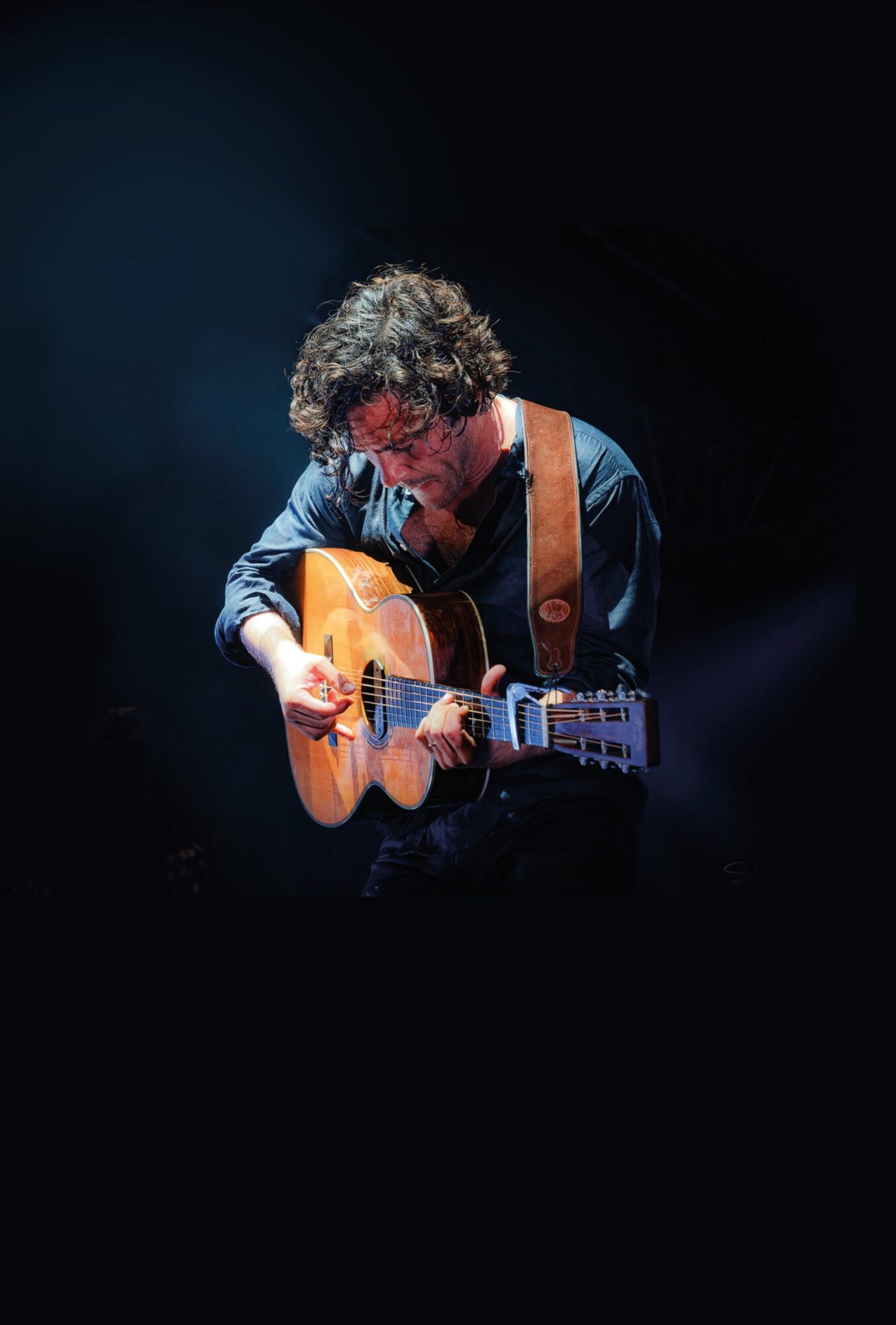Image name Jack Savoretti at Victoria Theatre Halifax scaled the 1 image from the post Jack Savoretti at Sheffield City Hall Oval Hall, Sheffield in Yorkshire.com.