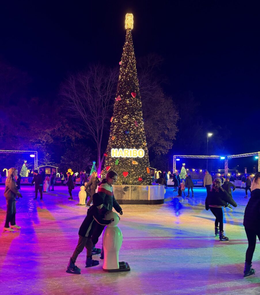 Day 19 – Christmas 2024 Post image 1 Image name The new HARIBO Christmas Tree at Yorkshires Winter Wonderland 1 the 2 image from the post Day 19 – Christmas 2024 in Yorkshire.com.
