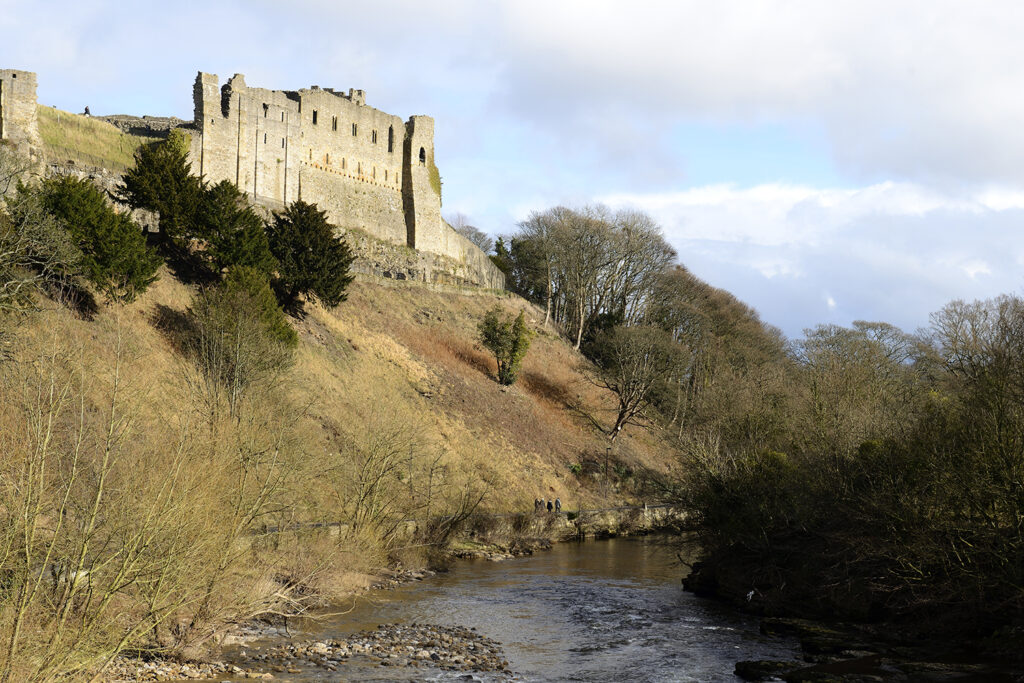 Image name richmond castle winter the 3 image from the post Newsletter: Tuesday 31st December 2024 in Yorkshire.com.