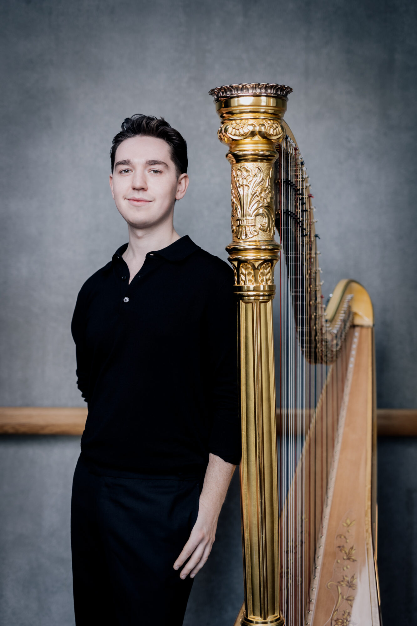 Aaron Azunda Akugbo & Harpist Milo Harper In Harrogate