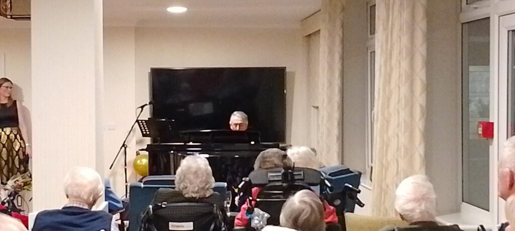 Acclaimed Pianist Duncan Goodwin Opens Hampden House’s New Bar with a Touching Performance Post image 2 Image name Duncan Goodwin plays at Hampden House 2 the 2 image from the post Acclaimed Pianist Duncan Goodwin Opens Hampden House’s New Bar with a Touching Performance in Yorkshire.com.