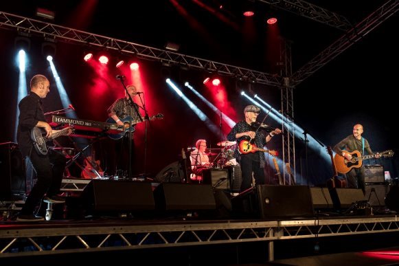 Folk Rock Legends Lindisfarne Return to Whitby This May Post image 1 Image name image002 2 the 1 image from the post Folk Rock Legends Lindisfarne Return to Whitby This May in Yorkshire.com.