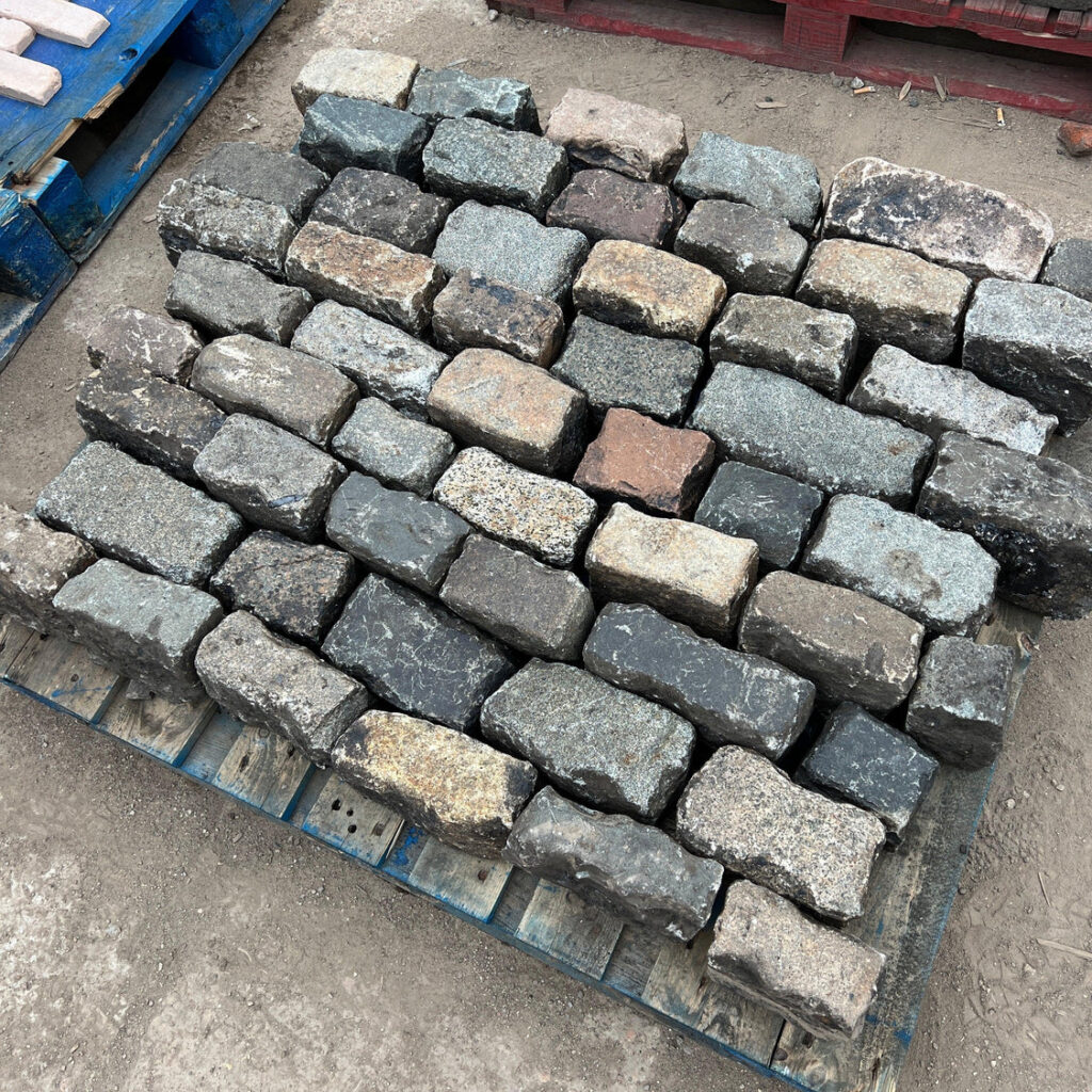 Britannia Stone Entity image 81 Image name reclaimed mixed granite stone cobble setts reclaimed brick company 5 the 81 image from the post Britannia Stone in Yorkshire.com.