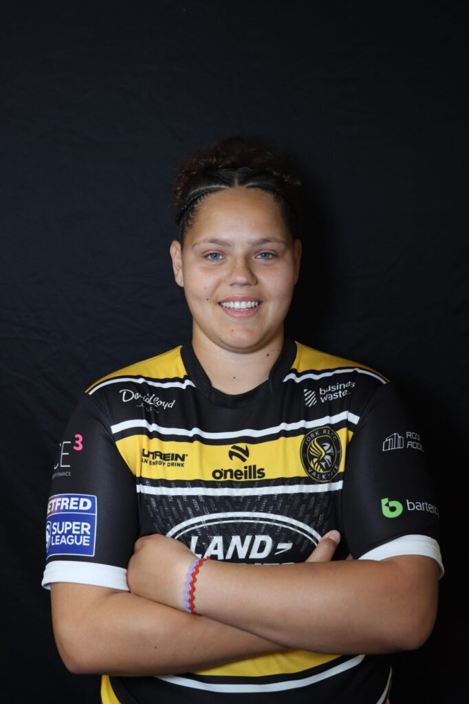 York Valkyrie Sign French International Sarah Menaa Post image 1 Image name Sarah Menaa the 1 image from the post York Valkyrie Sign French International Sarah Menaa in Yorkshire.com.
