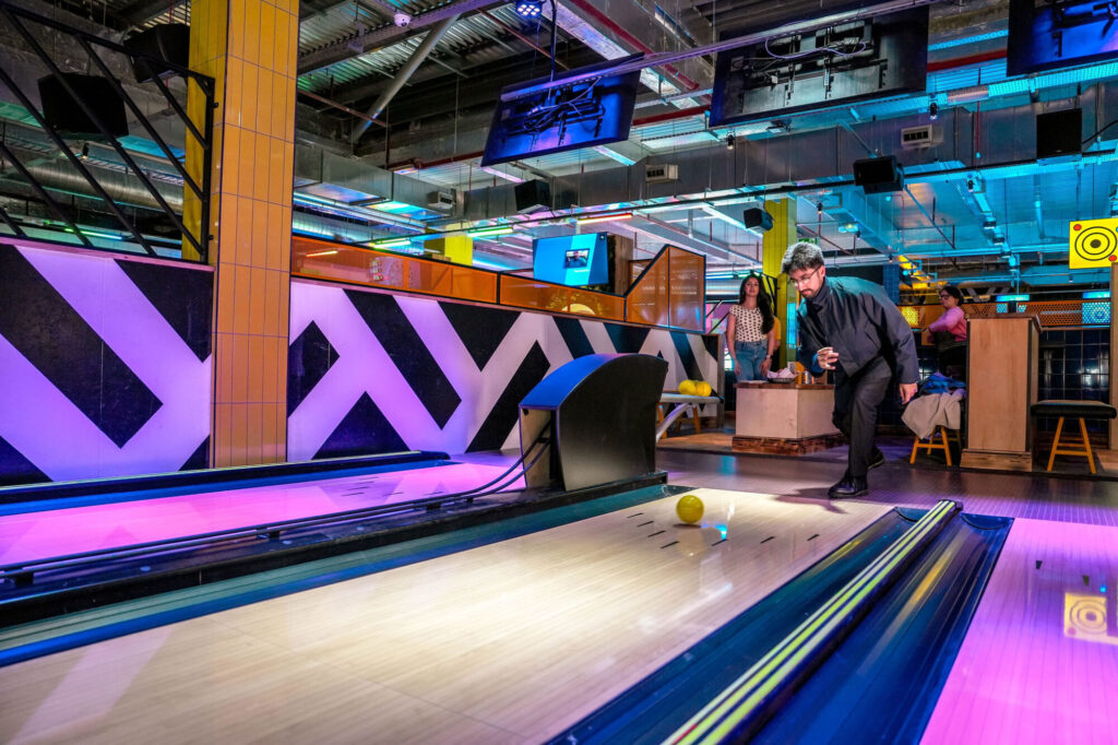 Image name Glasgow duck pin bowling the 4 image from the post King Pins Leeds offers free game to first 50 guests on opening day in Yorkshire.com.