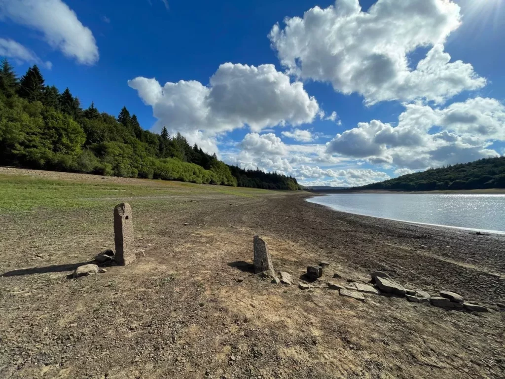 What Lost Structures Are Being Revealed By Low Water Levels In Yorkshire Reservoirs? Post image 1 dam levels in Yorkshire