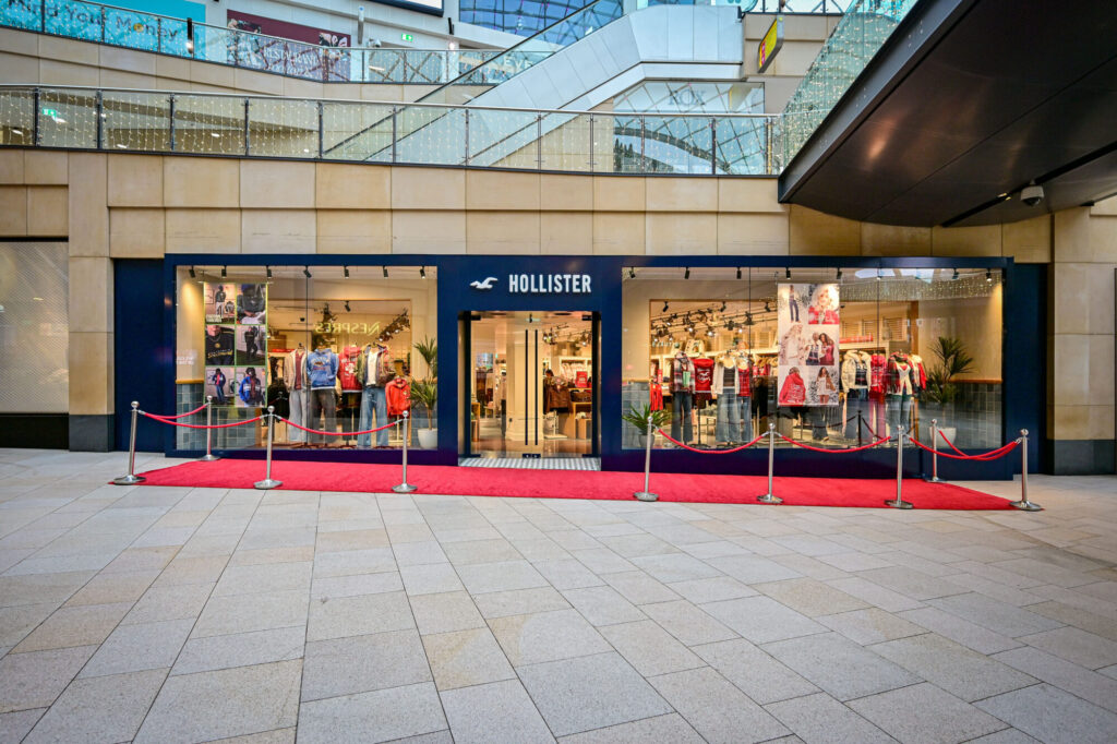Hollister Store In Trinity Leeds Reopens After Refurbishment Post image 1 Image name AGP1452HollistersRelaunch 3 the 1 image from the post Hollister Store In Trinity Leeds Reopens After Refurbishment in Yorkshire.com.