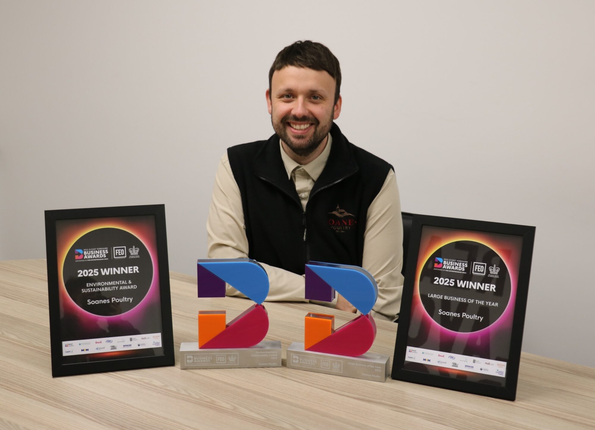 Image name Ben Lee with the HEY Business Awards the 11 image from the post Who Won Big At The Hull & East Yorkshire Business Awards? in Yorkshire.com.
