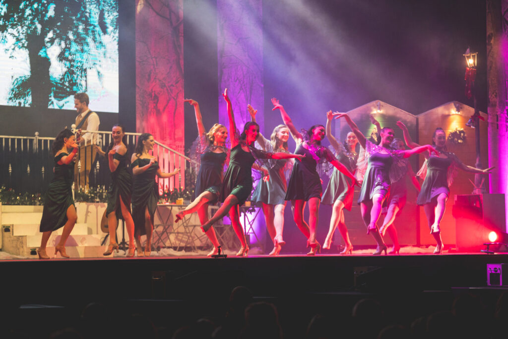 Fairytale For Christmas Irish Concert Tour 2025 Comes to Yorkshire Post image 6 Image name Fairytale for Christmas photo credit Prestige Productions 4 the 6 image from the post Fairytale For Christmas Irish Concert Tour 2025 Comes to Yorkshire in Yorkshire.com.