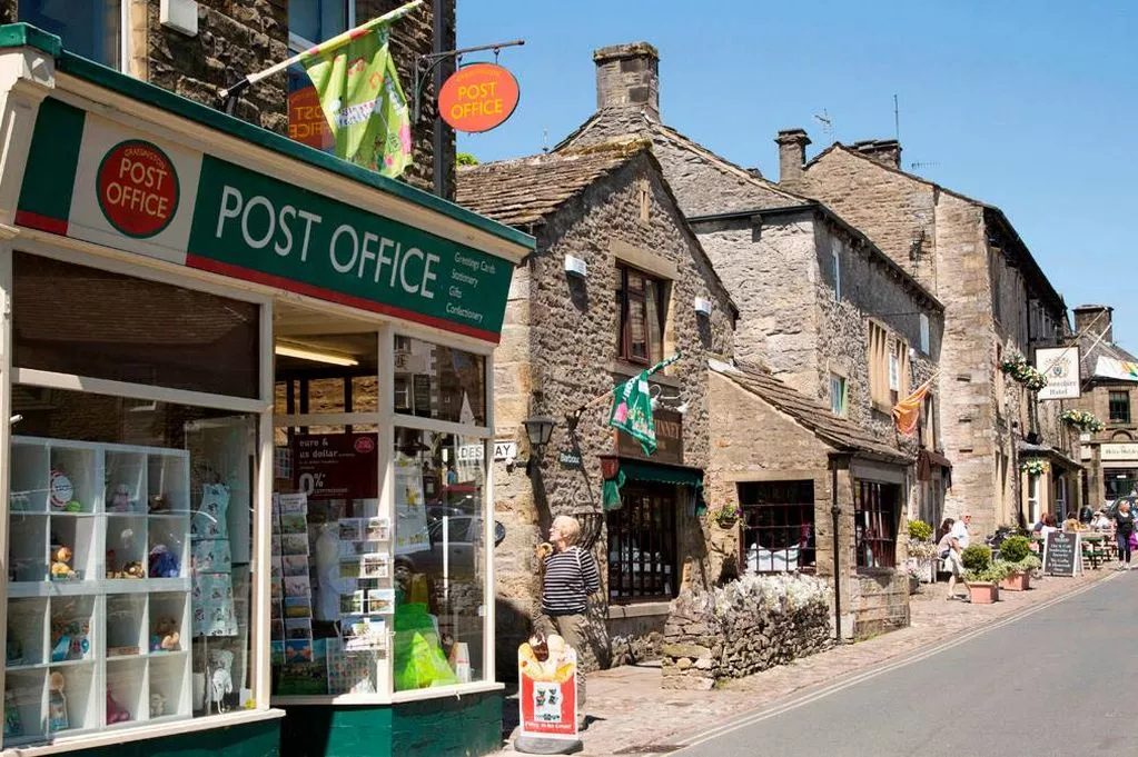 Grassington - The Perfect Charming Yorkshire Village For An Autumn Break? Post image 1 Grassington streets