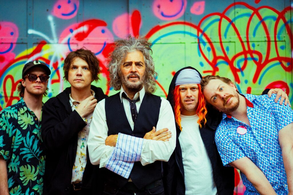 Where Can I See The Flaming Lips in Yorkshire? Post image 3 Image name The Flaming Lips the 3 image from the post Where Can I See The Flaming Lips in Yorkshire? in Yorkshire.com.